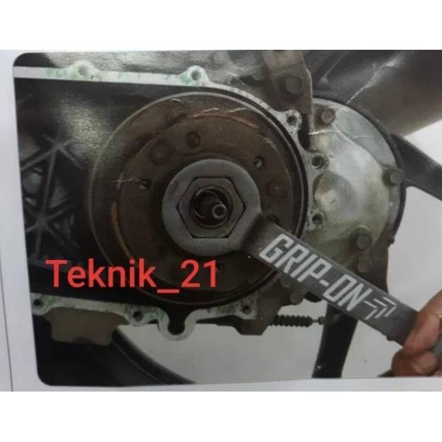 SET TRAKER CVT GRIP ON DAN KUNCI KOPLING GERMANY 3 TOOLS