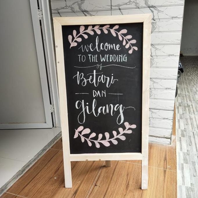 

Papan Tulis Kapur/Blackboard 50X100 Cm Ada Kaki& Stand Permanen New Stok