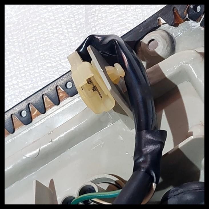 DISKON LAMPU SEIN SEN CORNER KANAN MOBIL TOYOTA KIJANG GRAND EXTRA 