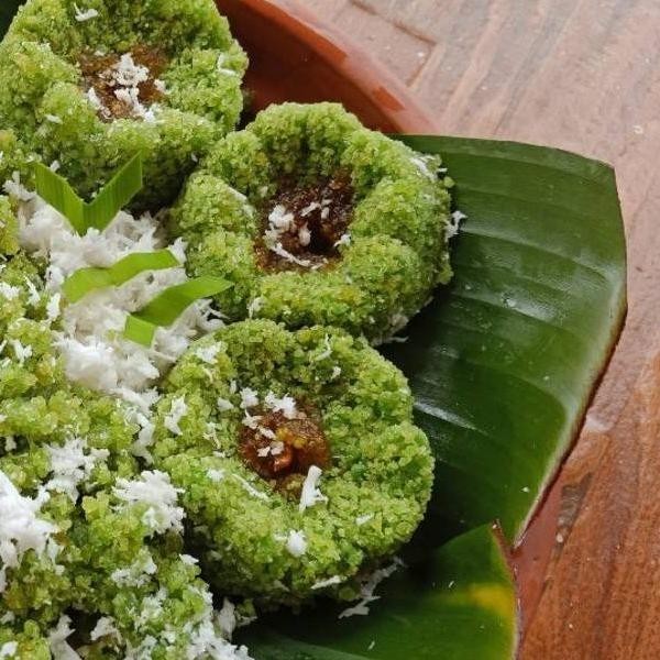 

Tiwul Instan Manis Pandan 400 Gram Pulen Healthy Food Cassava Rice Sehat Diet Makanan Diabetes Jajanan Rendah Gula Cemilan Singkong