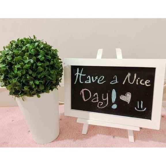 

Papan Tulis Kapur Menu Cafe Mini 20X30 Kaki Prewed New Stok