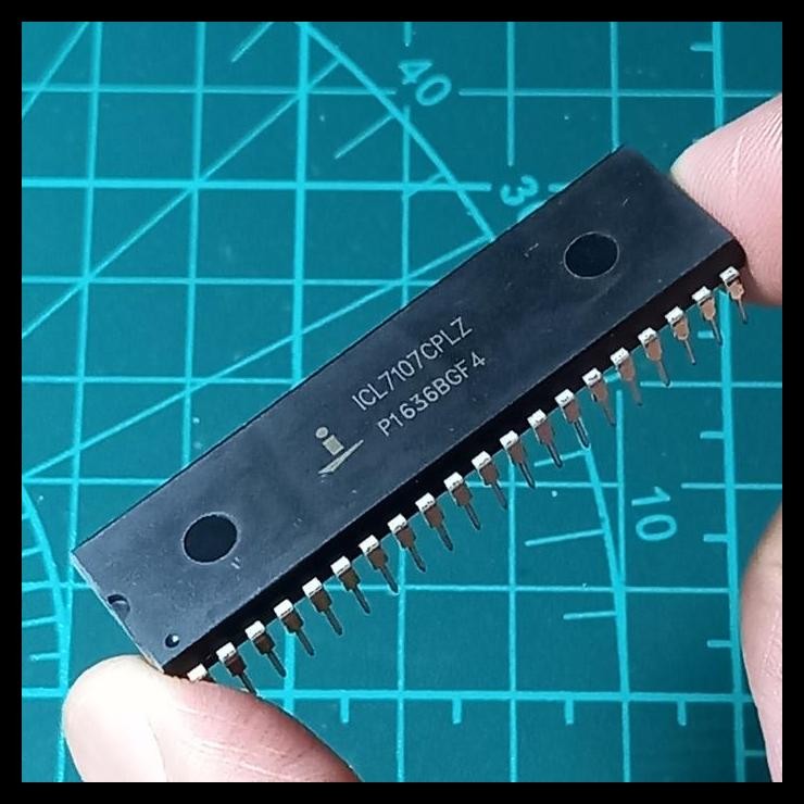 GRATIS ONGKIR KR07114 ICL7107 - 3 1/2 DIGIT, 7 SEGMENT DECODER, LCD/LED DISPLAY 