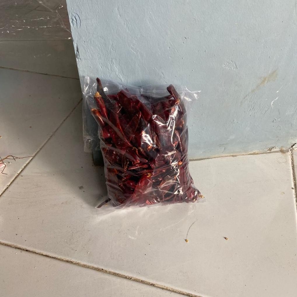 

Bahan Terbaik Cabe Merah Kering Besar Wonder Hot Tanpa Tangkai Tidak Pedas Bumbu Merah Kualitas Premium
