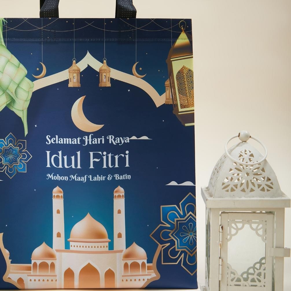 

MMA-1318 dfg-88 (LUSINAN) Goodie Bag Lebaran Idul Fitri Full Colour Standing Box Premium Handle Sembako Ramadhan Original Premium