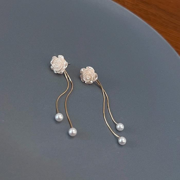 Yarra Anting Imitasi Korea Wanita Giwang Model Bunga Rumbai Mutiara Pearl Aksesoris Perhiasan Ant117