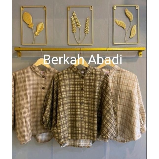 Gantungan Baju Besi Tempel Dinding