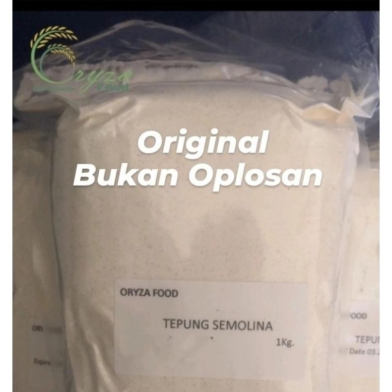 

Semolina Flour / Tepung Semolina 1Kg Nugi