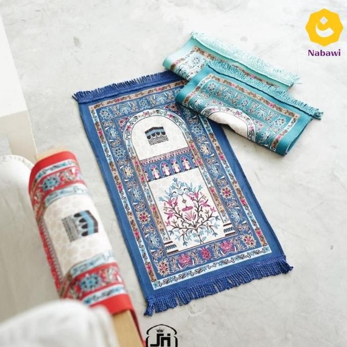 

HAMPERS AL KHANSA PAKET OLEH OLEH MAKANAN KHAS ARAB SOUVENIR HAJI DAN UMROH PREMIUM