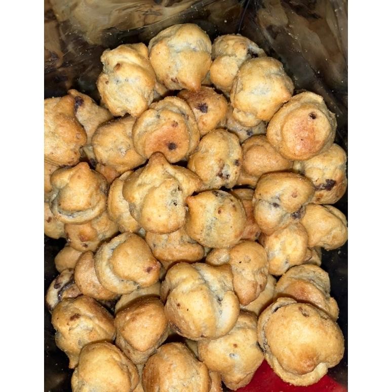 

Soes Coklat Lumer 500gram - Isian Coklat Melimpah Nugi
