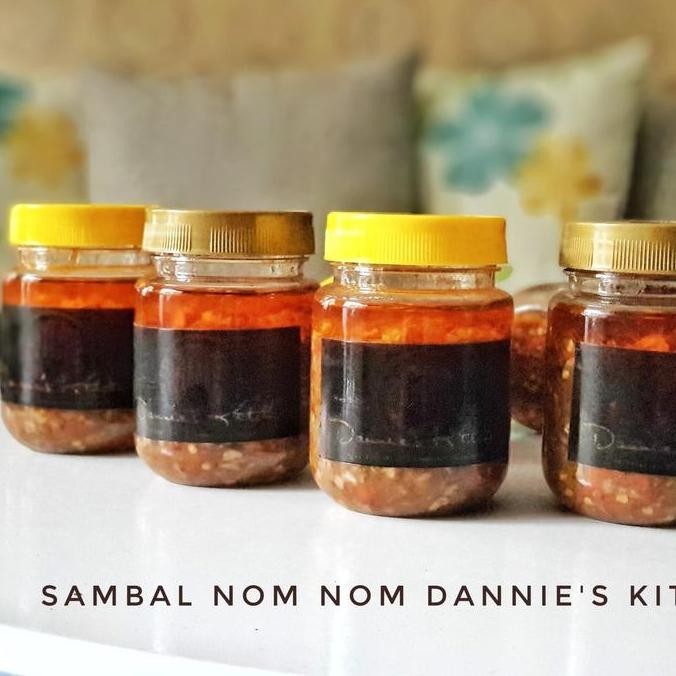 

Sambal Nom Nom Bajak