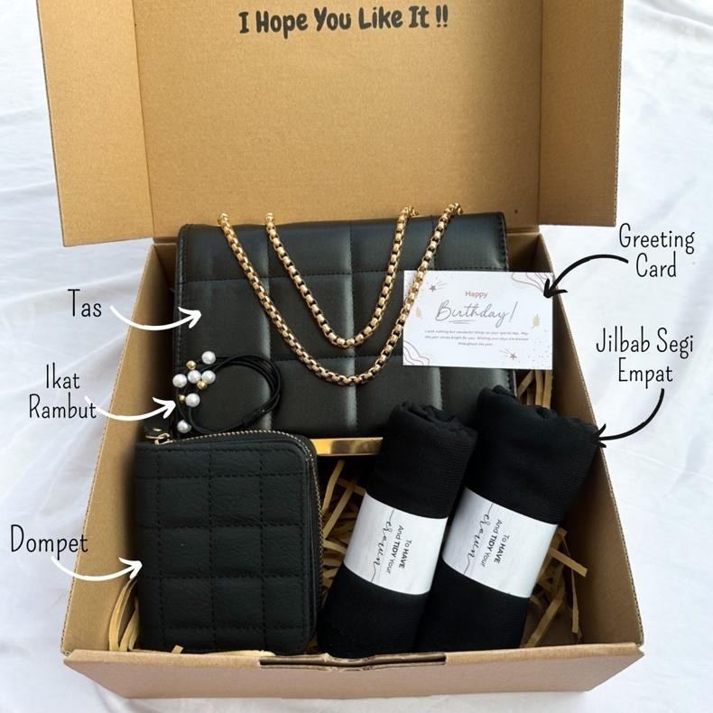 

[A6001]Hampers Gift Box Tas Cra Untuk Cewek/Kado Cewek/Kado Ayang/Kado Pacar/Kado Anniversary/Kado Valentine/Kado Wedding/Kado Wisuda/Kado Pernikahan/Kado Guru/Kado Ibu