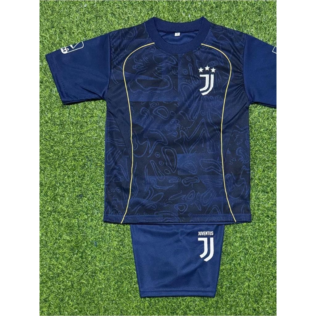 SETELAN JERSEY BOLA ANAK JUVENTUS BAJU BOLA ANAK USIA 1-15 THN cod
