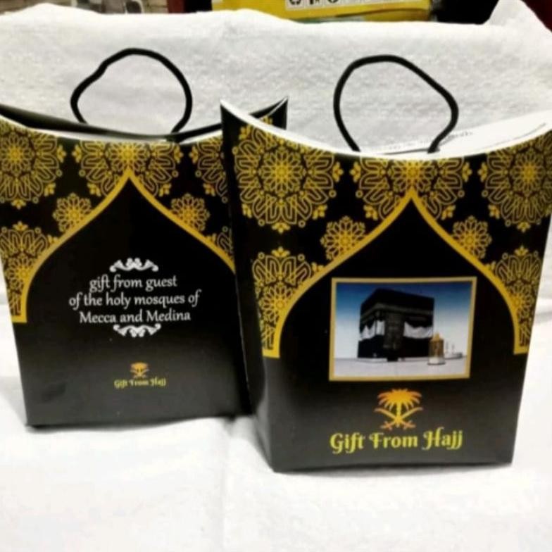 

dus teng"kemasan untuk oleh"haji dan umrah 1pak isi 50pcs Nugi