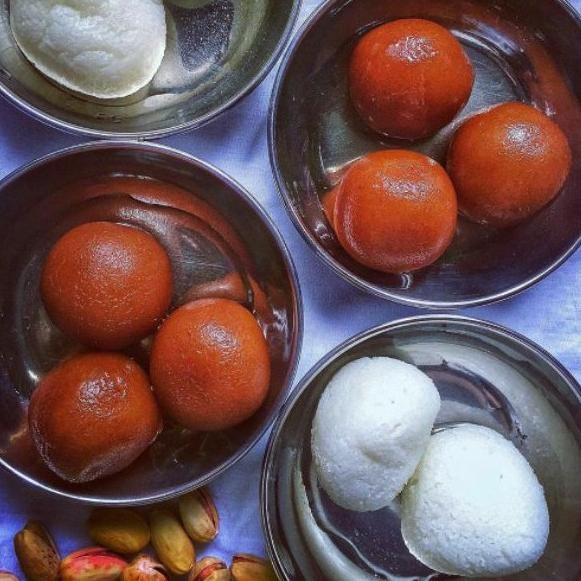 

Gulab Jamun dan Rasgulla | Manisan India | Sweet's India | Cocok untuk BUKA PUASA Nugi