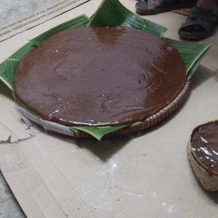 

Dodol / Jenang Original Ketan Hitam 500 gram Asli Bogor Higenis Nugi