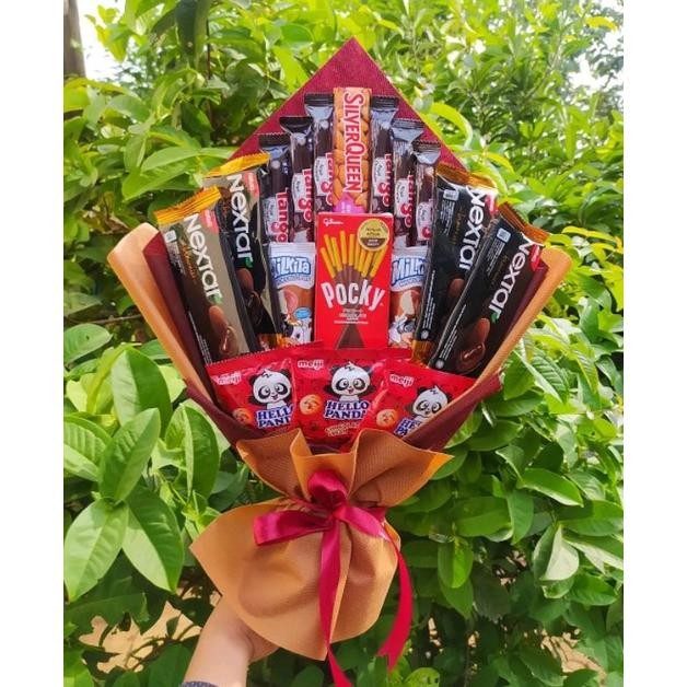 

(S) Buket MARUN GOLD COWO KEREN SILVERQUEEN valentine/paket/bingkisan Snack Ulang Tahun/Ultah/ Wisuda/Kado/Hadiah Pacar/sahabat/Sidang skripsi/seminar/santunan anak yatim Nugi
