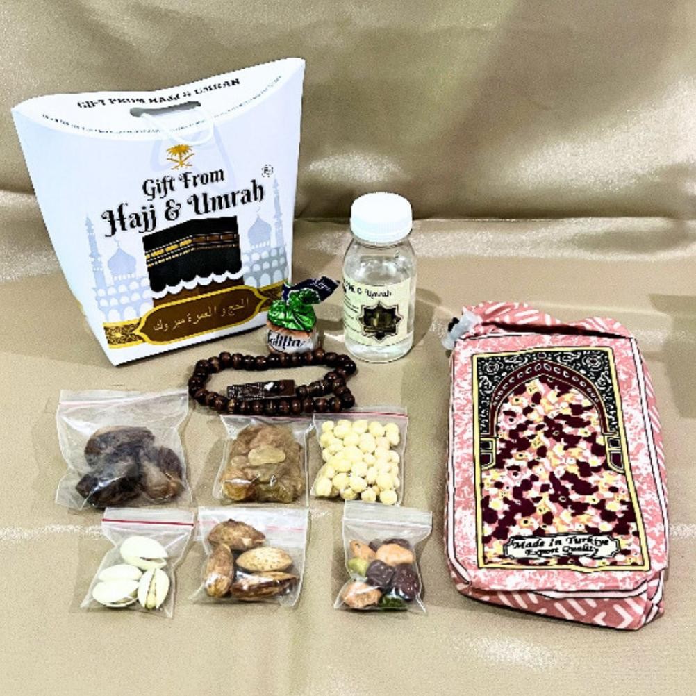 

Paket Lengkap Oleh Oleh Haji dan Umroh + Sajadah Travel Nugi