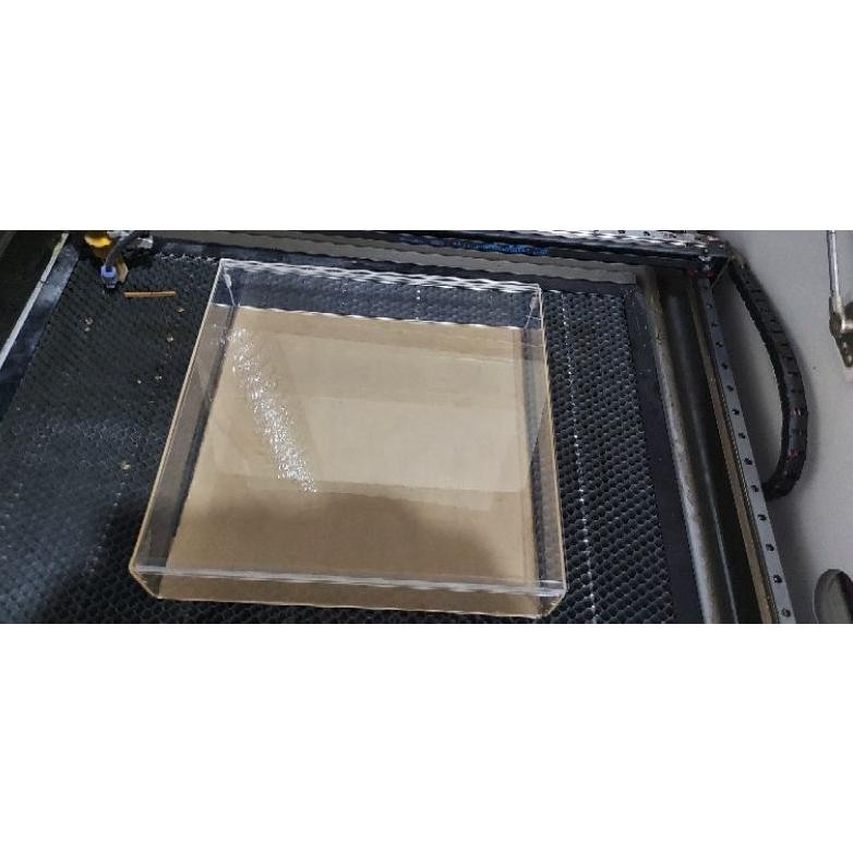 

box arcylic tutup sliding untuk mahar / gift / serbaguna 30x30x6 Nugi