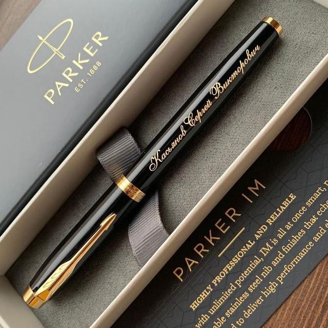 

tersedia pulpen parker im roller ball black gold trim original + gratis grafir nama