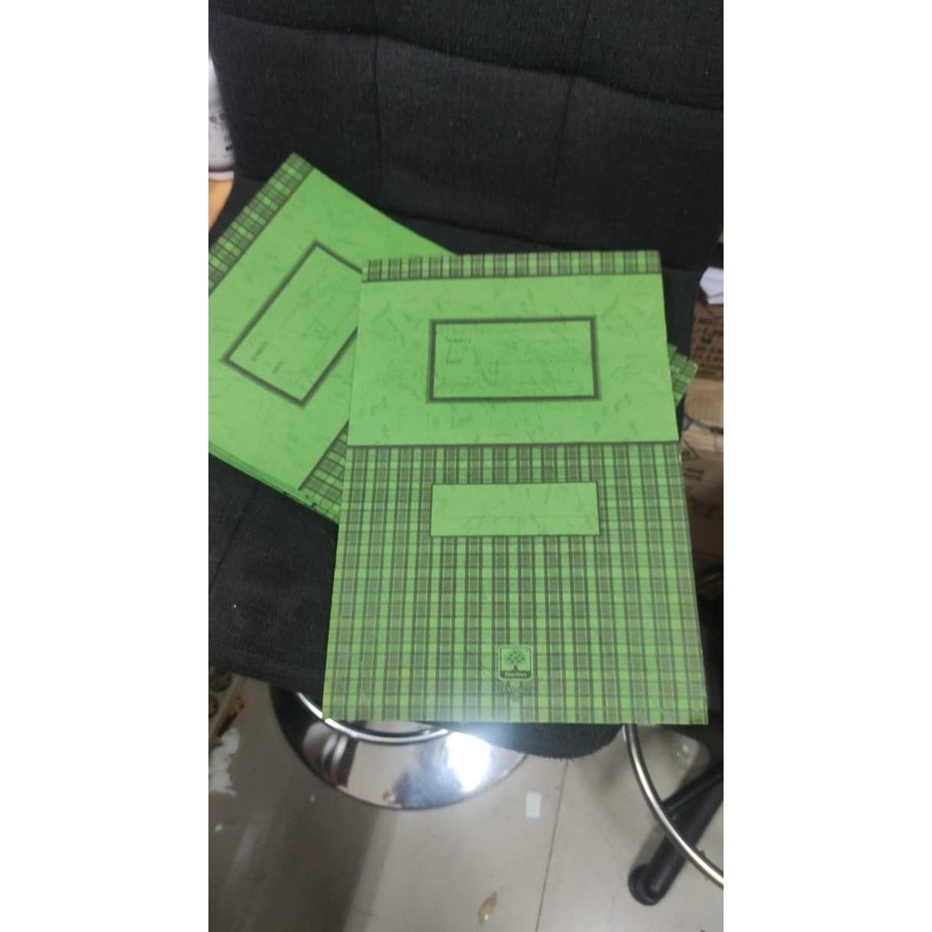 

Kualitas terbaik] stop map bufallo stamos corak seperti batik tebal sisa export satuan