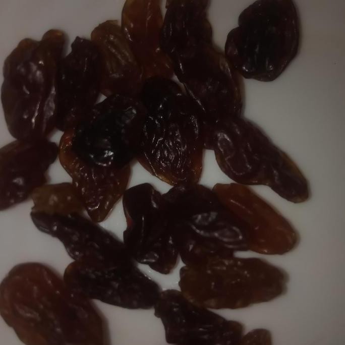 

] Kismis Coklat manis enak 1000 gram