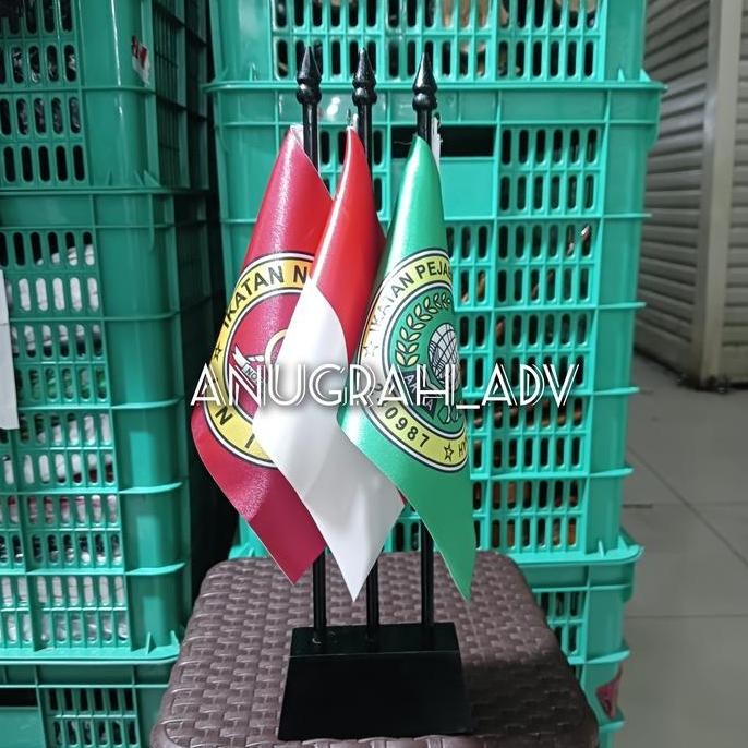 

New tiang kayu 3 tiang bendera meja NOTARIS+INDONESIA+IPPAT