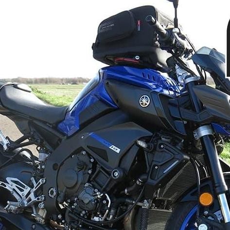 GIVI UT 809 TANKBAG 20 LITER ULTIMA