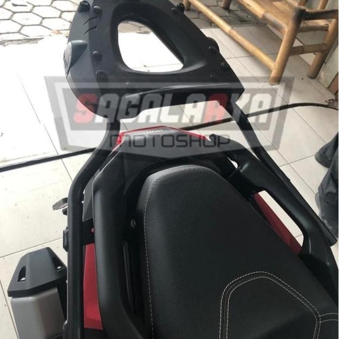 Bracket Box Givi SRV ADV160 orinal Givi Honda ADV 160