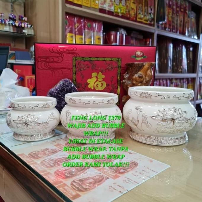 Terlaris Hiolo Keramik Putih Teratai Mas Premium