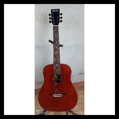GITAR AKUSTIK 3/4 MARTIN  TANEM BESI BONUS PACKING KAYU PIK DAN KUNCI L