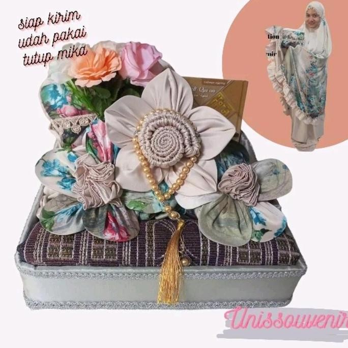 Seserahan seperangkat alat sholat/Seserahan mukena shabby silk/seserahan mukena motif bunga/ mahar n