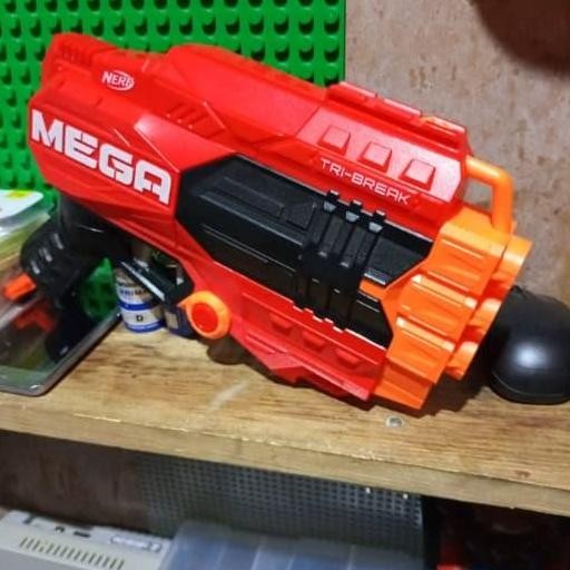 NERF MEGA TRIBREAK