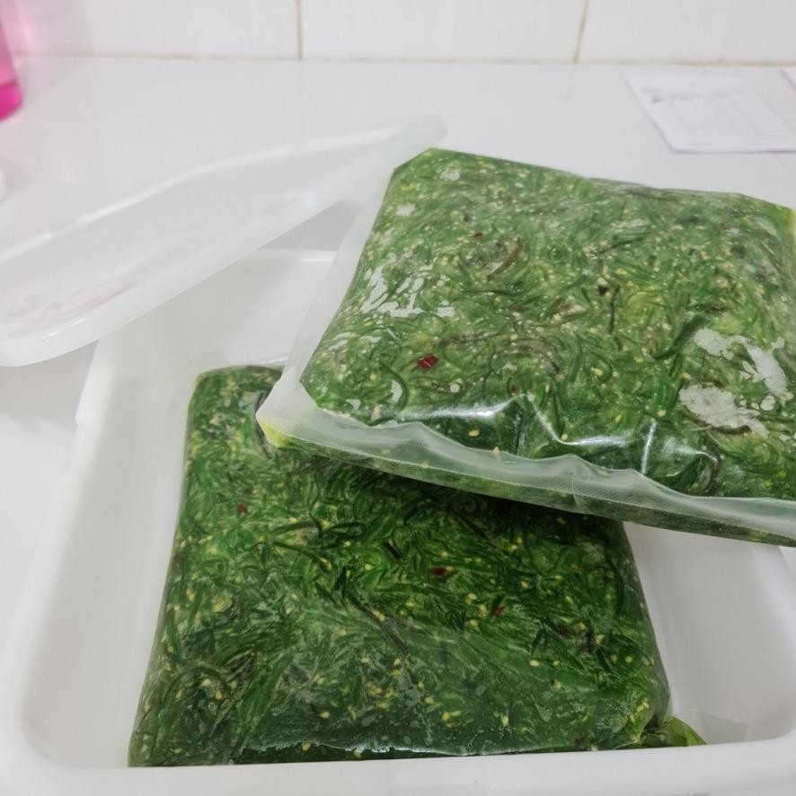 

Chuka Wakame / Salad Rumput Laut Per Box Isi 2kg aSt