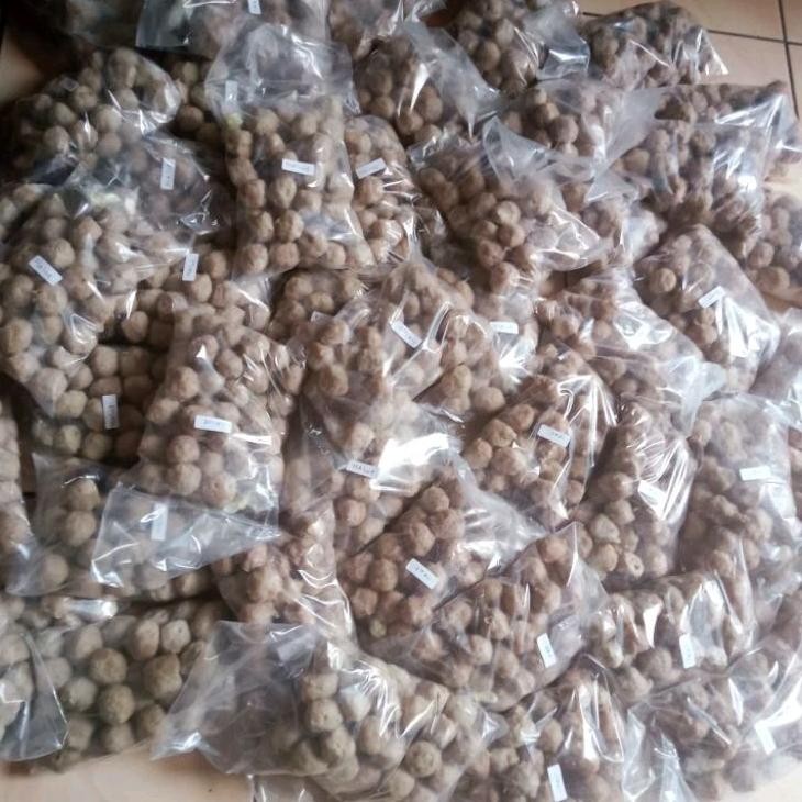 

Bakso daging sapi halus/polos .bakso enak gurih isi 50pc hrga 50k aSt