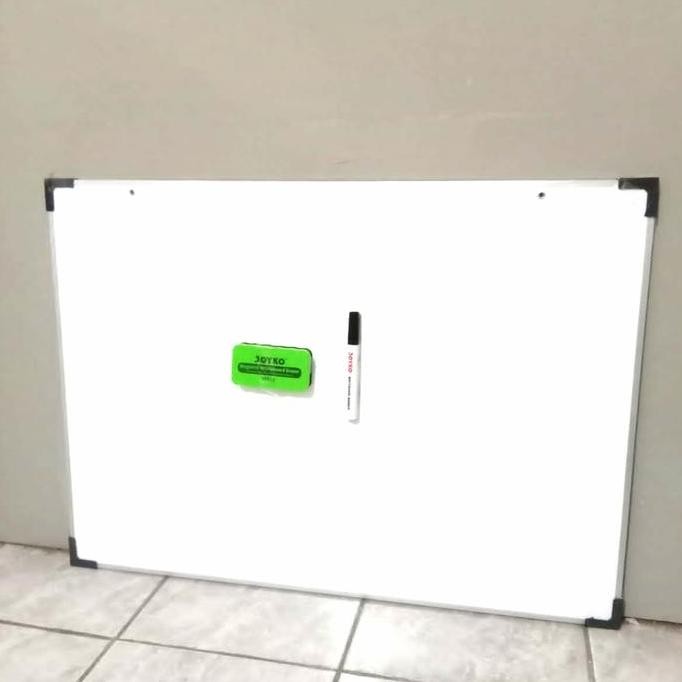 

Whiteboard Non Magnet Uk 80X120 Cm