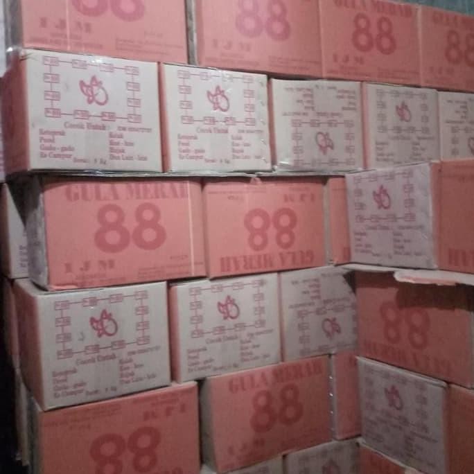 

Baru Gula Merah 88 - Gula Aren Merah Tradisional Asli 1kg