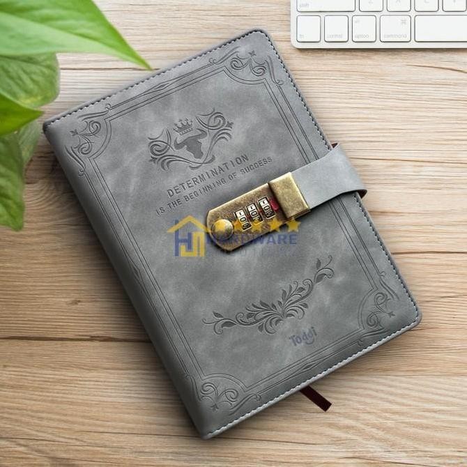 

Tersedia Buku Catatan Harian Notebook A5 Cover Kulit Kunci Password Aman TD100