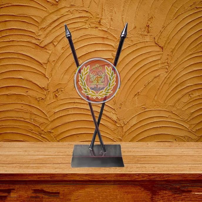 

Diskon! Tiang Kayu Silang untuk Bendera Meja Dudukan Bendera Meja Kayu Natural Simpel