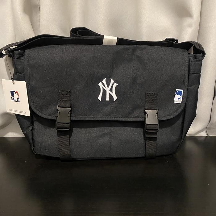 TWB MLB Messenger Bag Black / Tas 100% Original