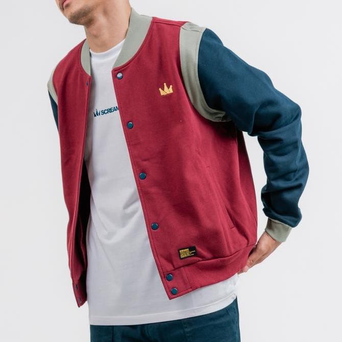 Promo Screamous Jacket Varsity Foojie Maroon