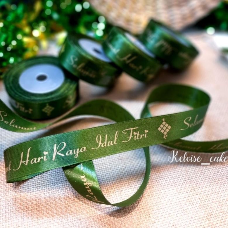 

Pita Satin Idul Fitri Warna Hijau Lumut Ukuran 2,5 Cm - Panjang 18 Meter aSt