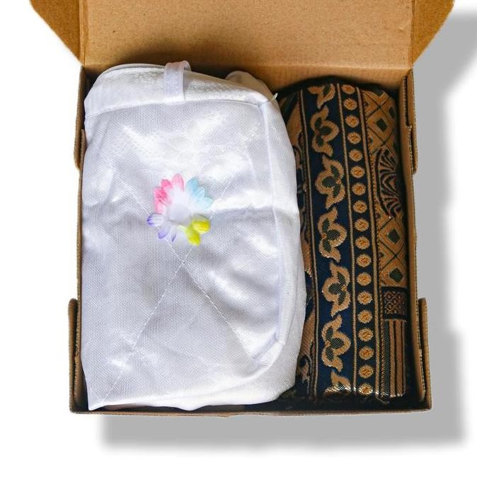 Ready Hampers Wanita Cewek Mukena Muslimah Cantik Kado Spesial