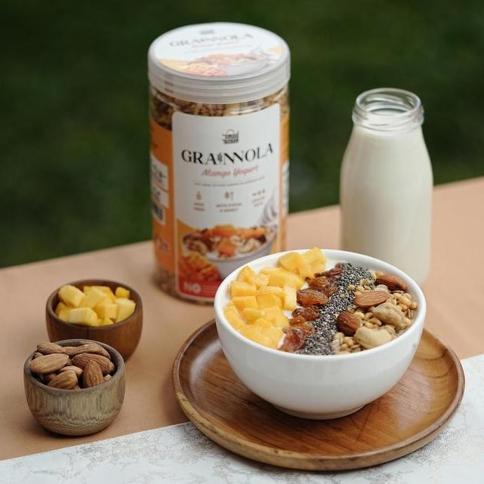 

Granola Timur Tengah 500 Gr Oatmeal Isi Lengkap Almond Mete Dried Fruit Terlaris