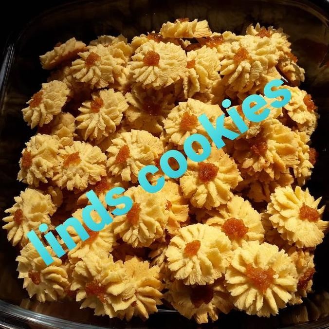 

Kukis Semprit Vanilla Isi Selai Nanas Kue Kering Lebaran Stok Terbatas