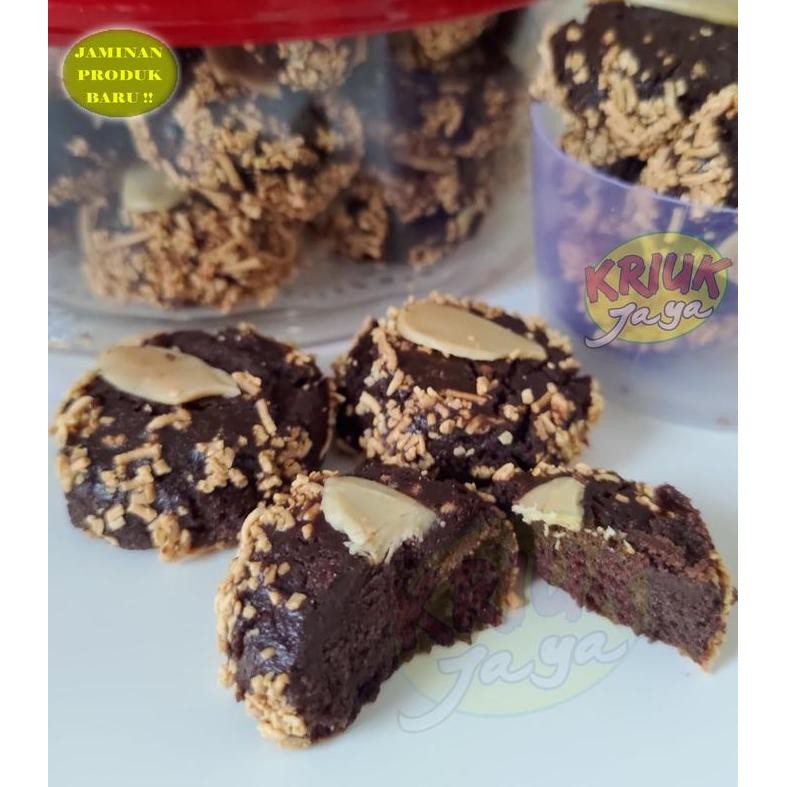 

Cookies Coklat Almond Keju Spesial - Kue Kering Premium Lebaran Stok Terbatas