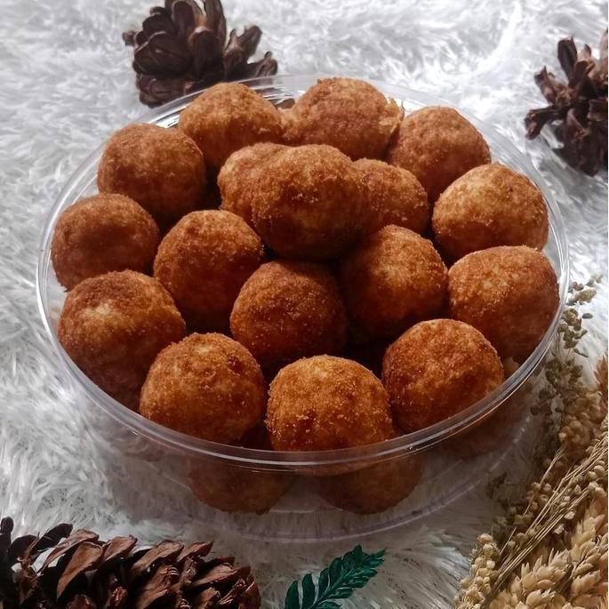 

Kue Palmchesee Keju Edam Mix Chedar Toples Kecil 250gr Stok Terbatas