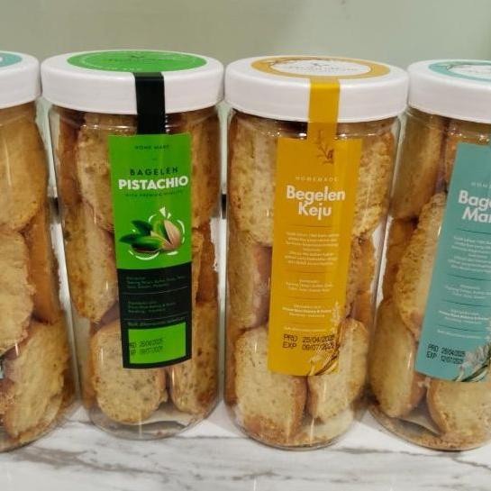 

Bagelen Tabung Prima Rasa - Snack Roti Kering Oleh-Oleh Stok Terbatas