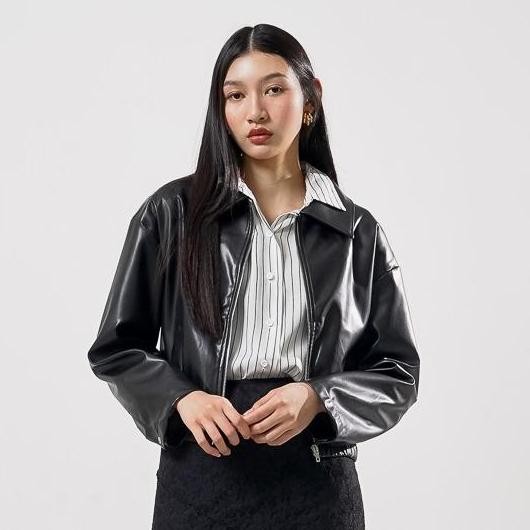 Enzy Storia X This Is April ES Jaket Crop Wanita Lengan Panjang Kasual Kekinian Svetlana Leather Ata