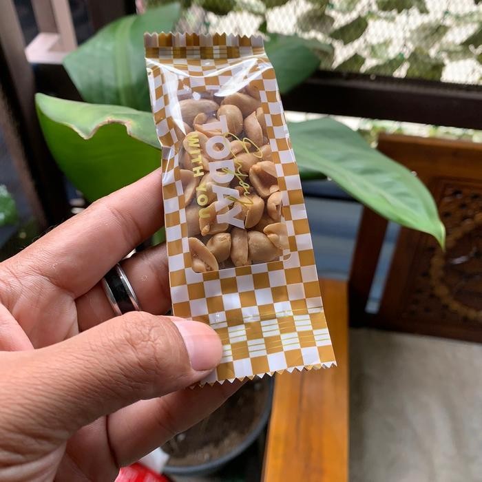 

FF Snack Sachet Ecer/satuan Kacang Bawang premium Food Snacks Goreng Cemilan Makanan
