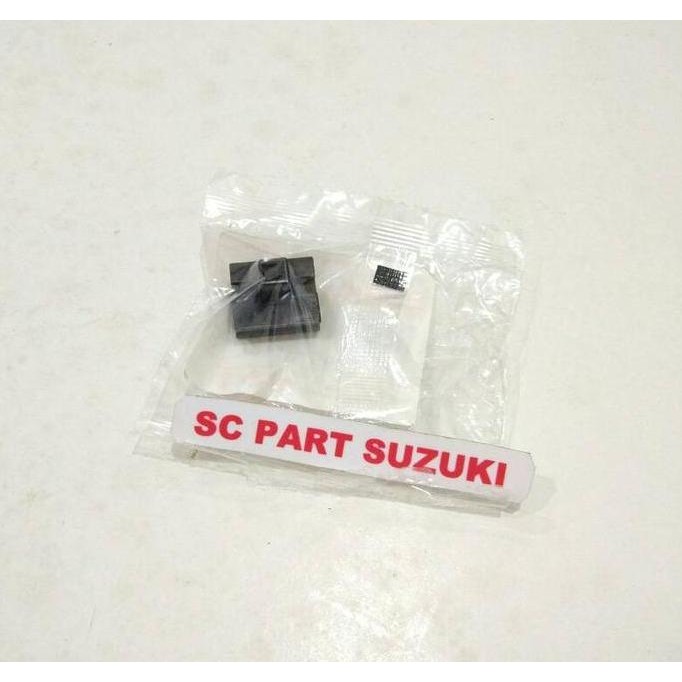 Clip kancing grill kecil suzuki vitara escudo sidekick.